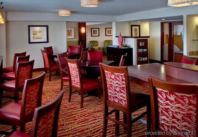 Hotel Buffalo Marriott Niagara 3*